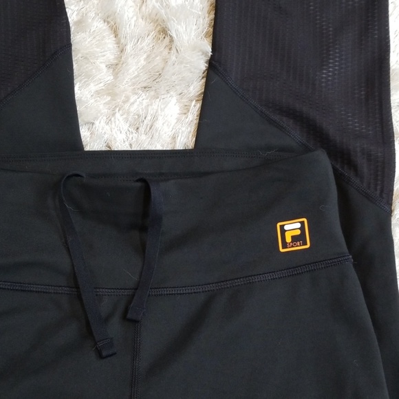 Women’s Fila Sport Leggings Size Small - Picture 7 of 8